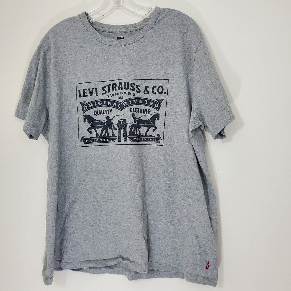 Levi Strauss & Co Gray Tee, Size XL